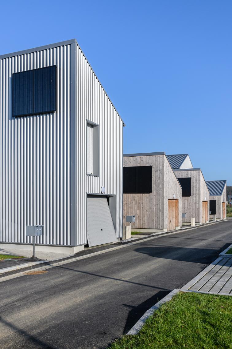 st-sauveur-des-landes saint-sauveur-des-landes bois maisons habitations habitat groupés logement logements social sociaux bardage bois metal metallique architecte laval 53000 mayenne fougeres 35000 35300 cf.architecture cfarchitecture cf architecture