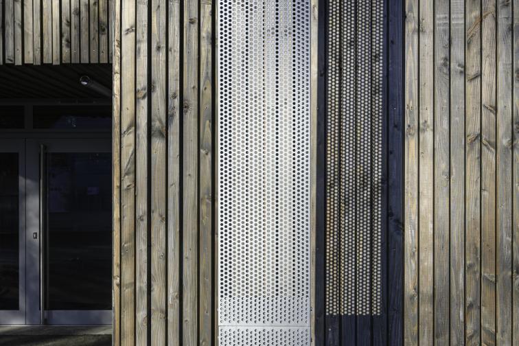 Vitré accueil périscolaire cf architecture terre crue bois écologie construction ar ruskenn