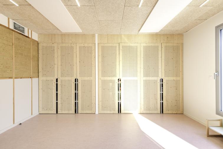 Vitré accueil périscolaire cf architecture terre crue bois écologie construction ar ruskenn