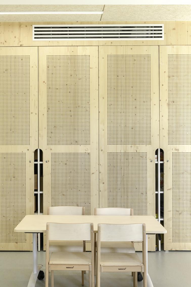 Vitré accueil périscolaire cf architecture terre crue bois écologie construction ar ruskenn