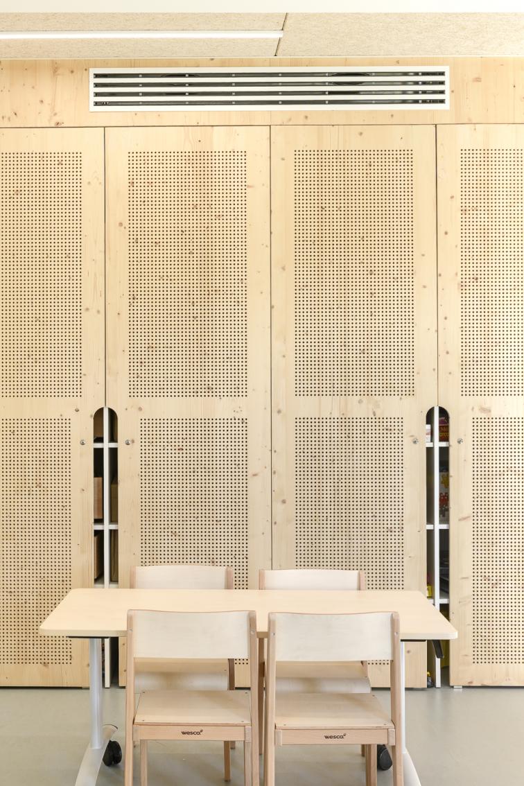 Vitré accueil périscolaire cf architecture terre crue bois écologie construction ar ruskenn