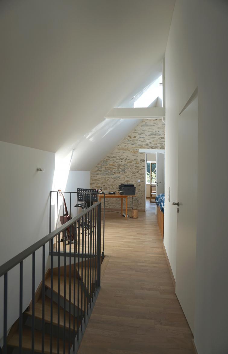 renovation, surelevation, architecture, contemporaine, bois, zinc, lucarne, mayenne, laval, bretagne