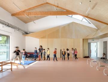 architecture saint malo ille et vilaine 35 bretagne bois salle motricité château malo cf.architecture